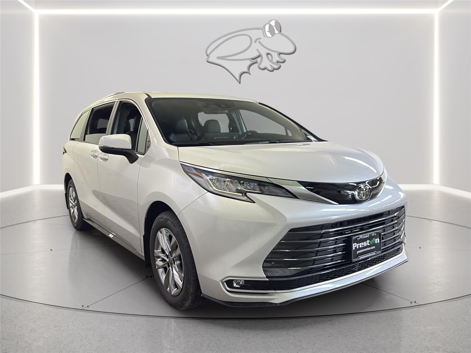 2026 Toyota Sienna Limited 7-Passenger
