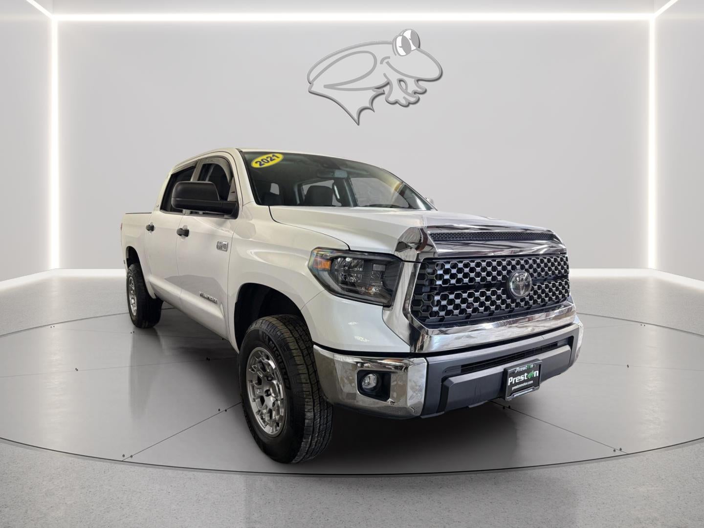 2021 Toyota TUNDRA 4X4 SR5