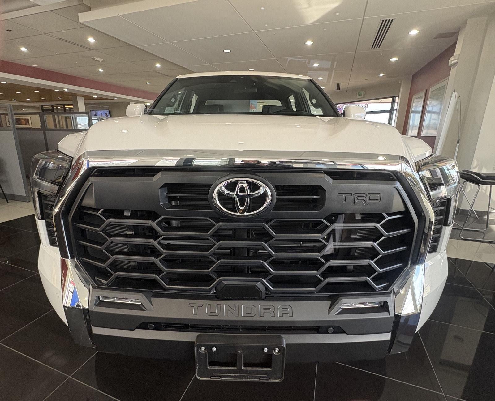 2025 Toyota Tundra SR5