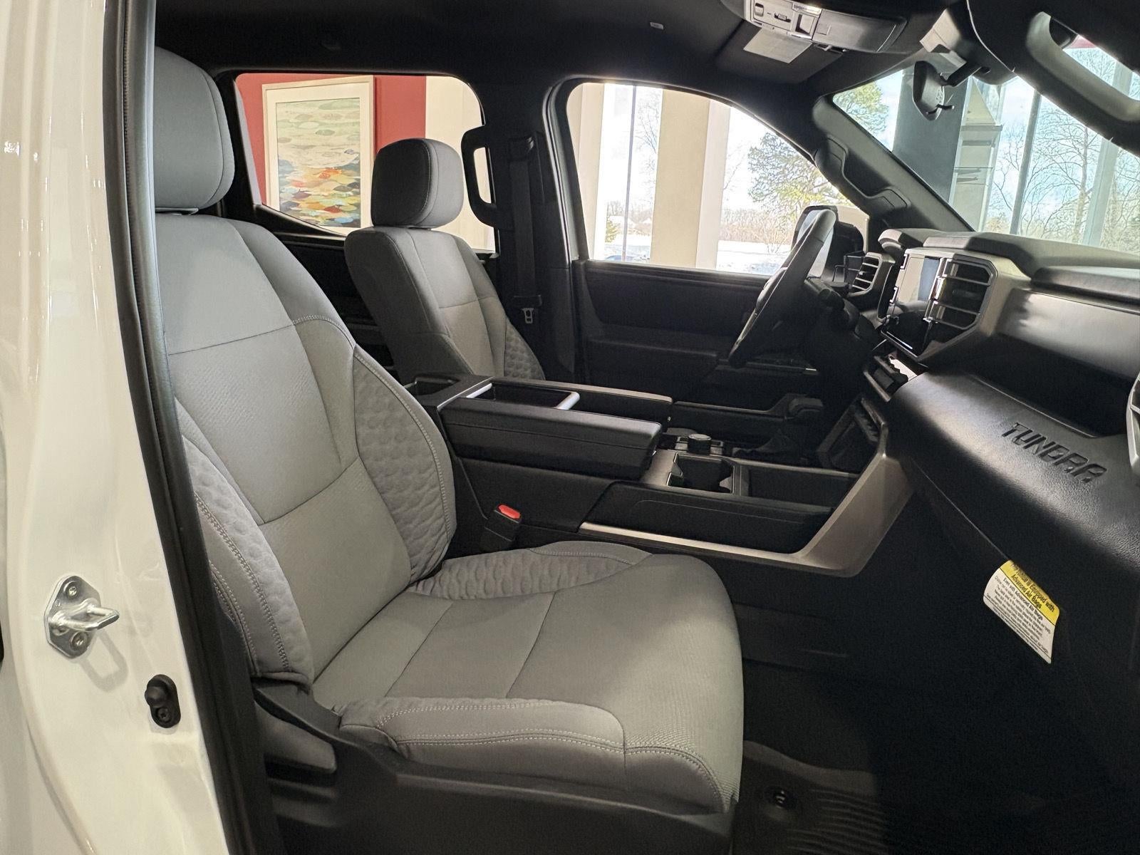 2025 Toyota Tundra SR5