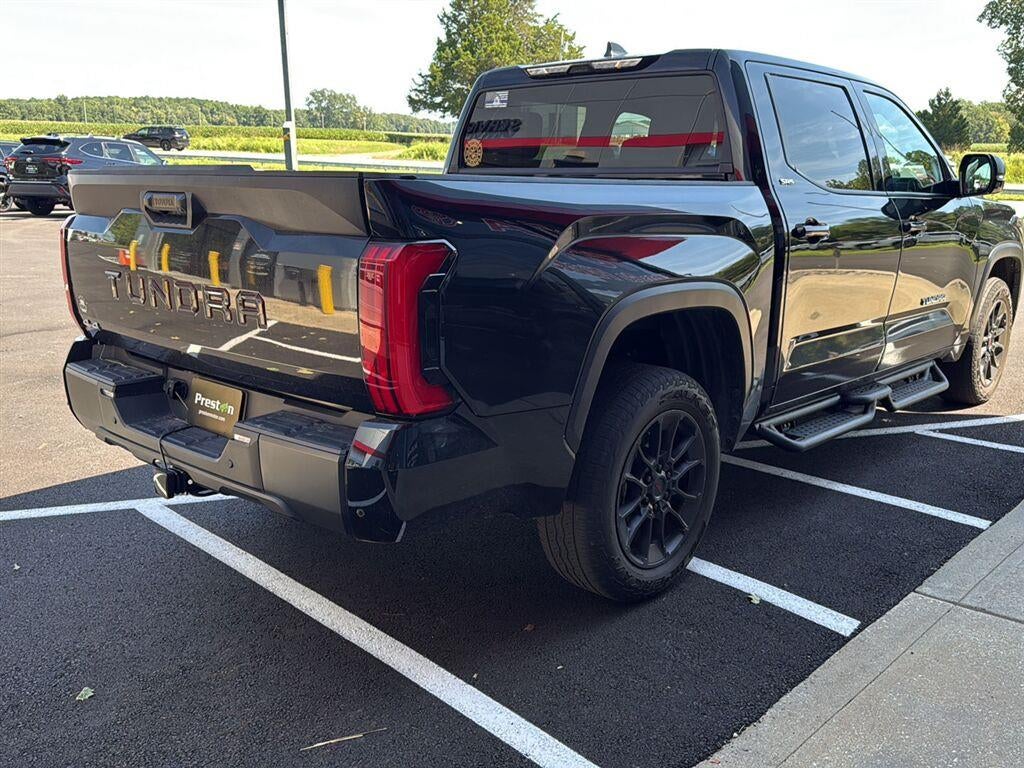 2025 Toyota Tundra SR5