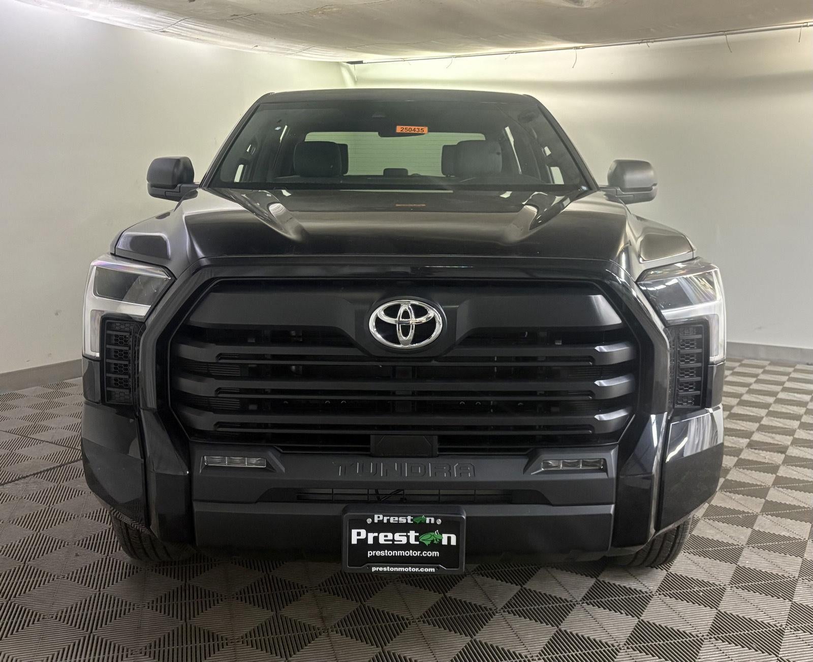 2025 Toyota Tundra SR5