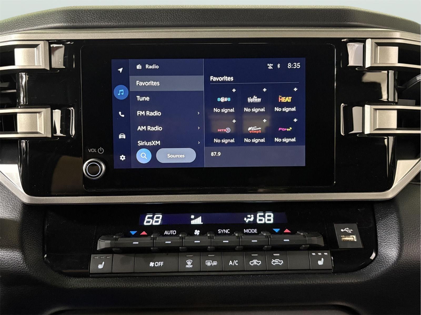 2025 Toyota TUNDRA 4X4 SR5