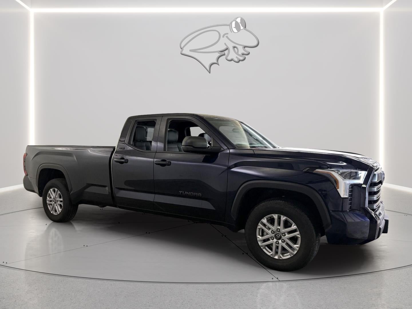 2025 Toyota TUNDRA 4X4 SR5