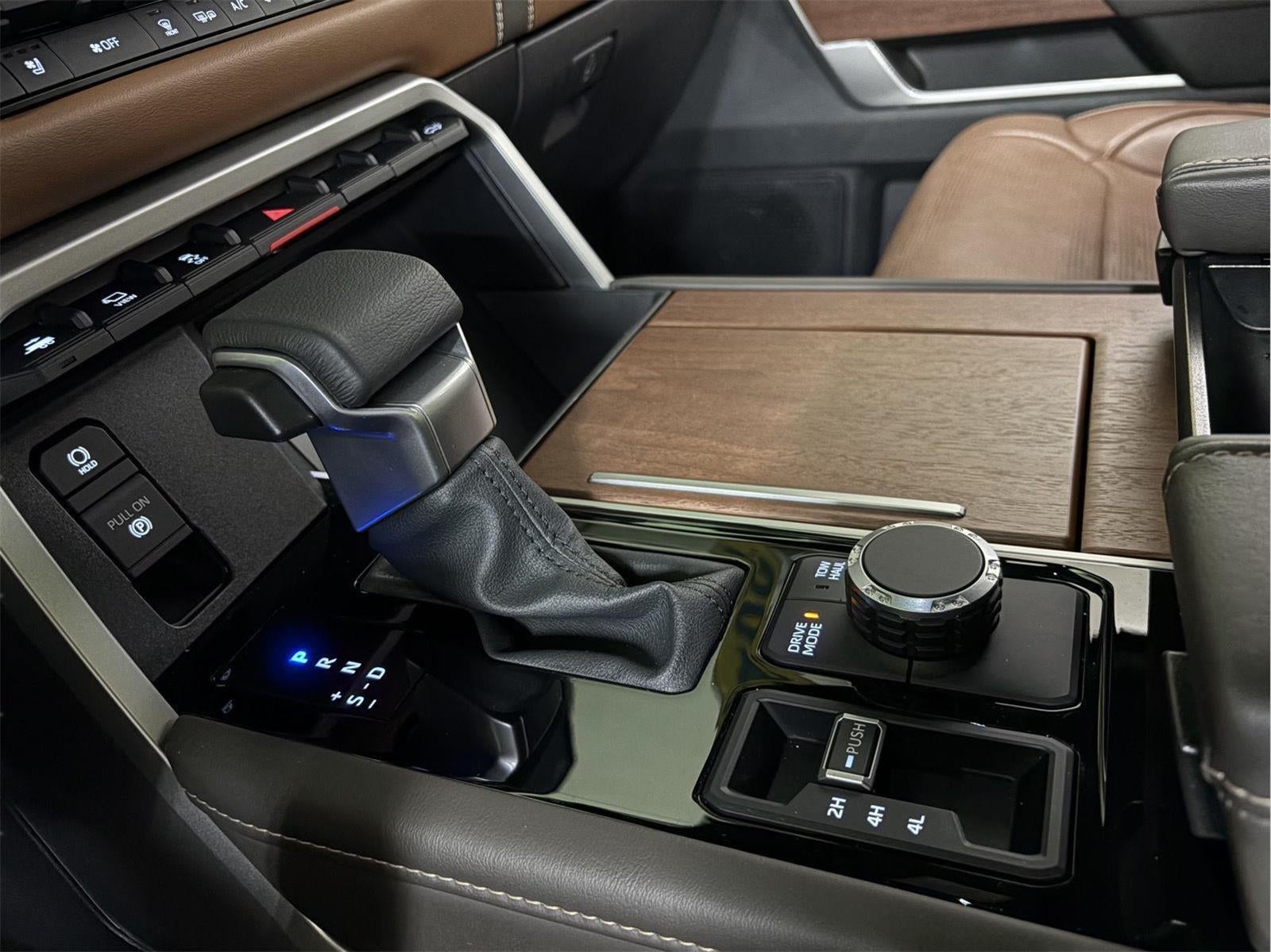 2025 Toyota TUNDRA HV 4X4 1794 Edition HV