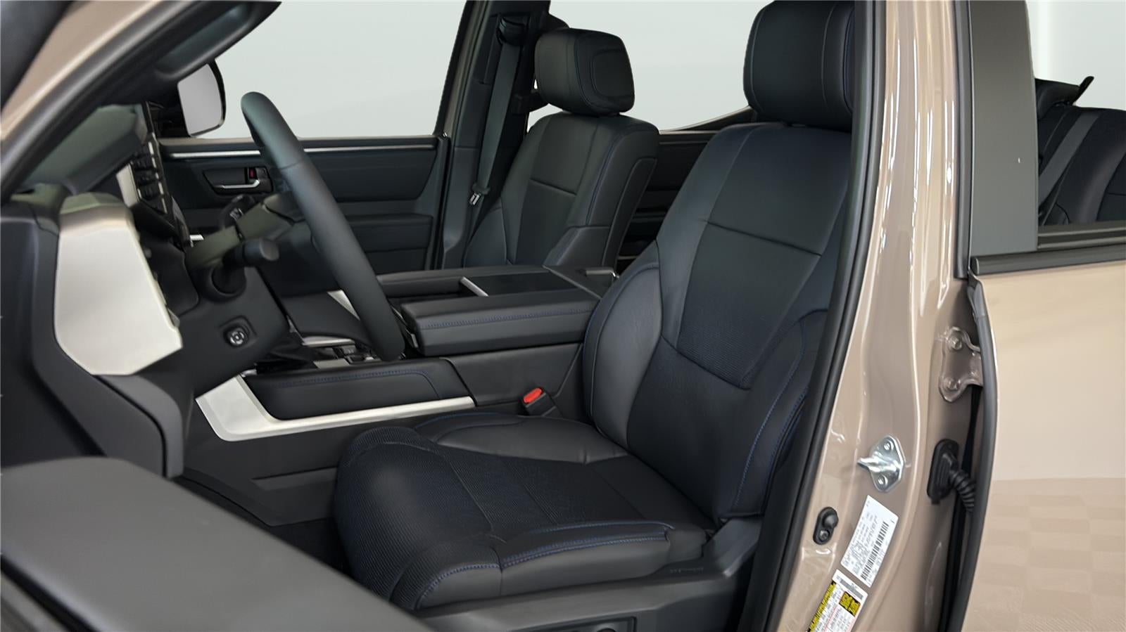 2026 Toyota Tundra i-FORCE MAX Platinum i-FORCE MAX