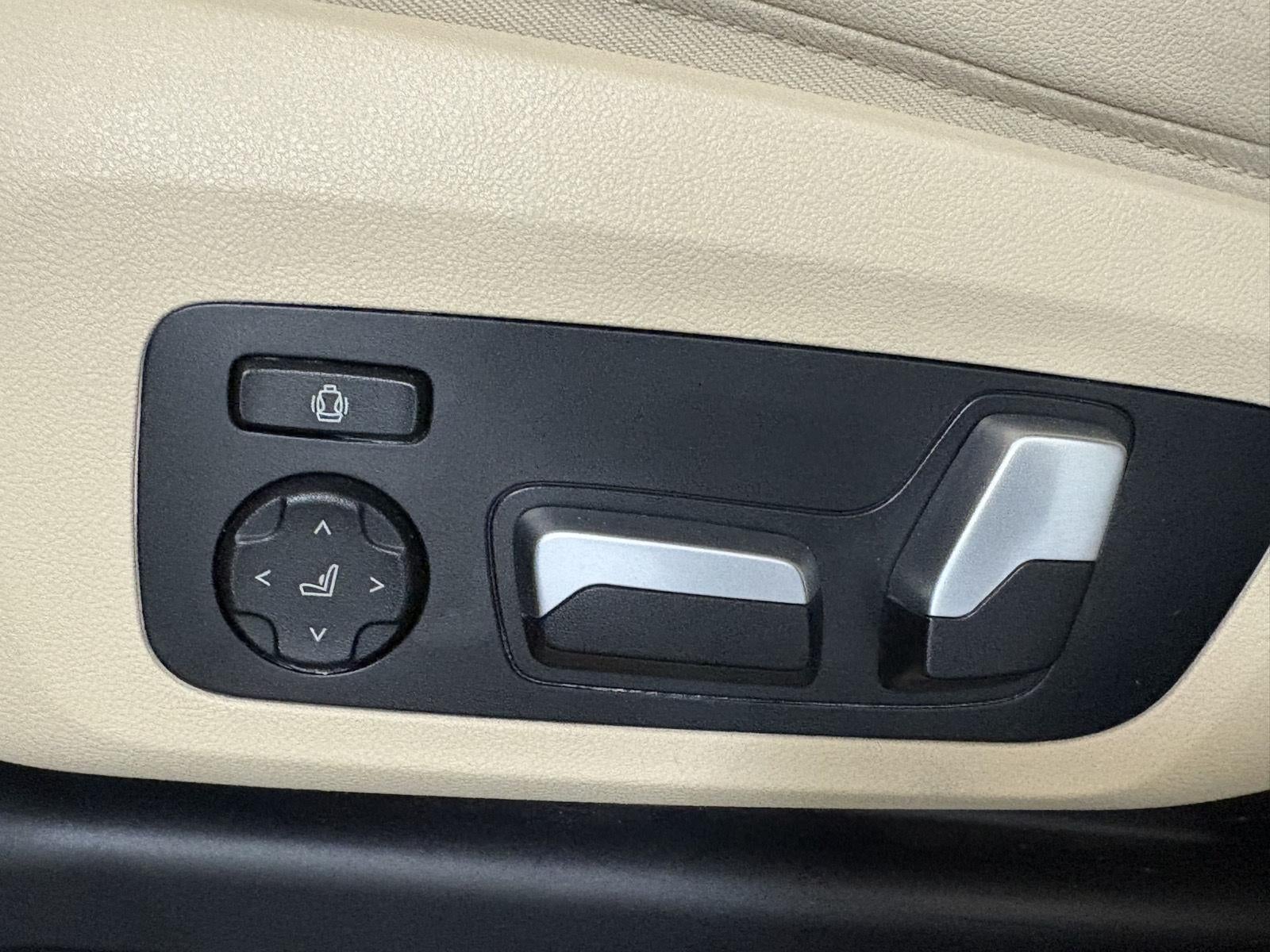 2021 BMW X4 xDrive30i