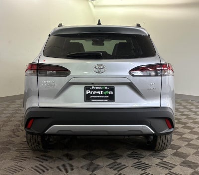 2026 Toyota Corolla Cross LE