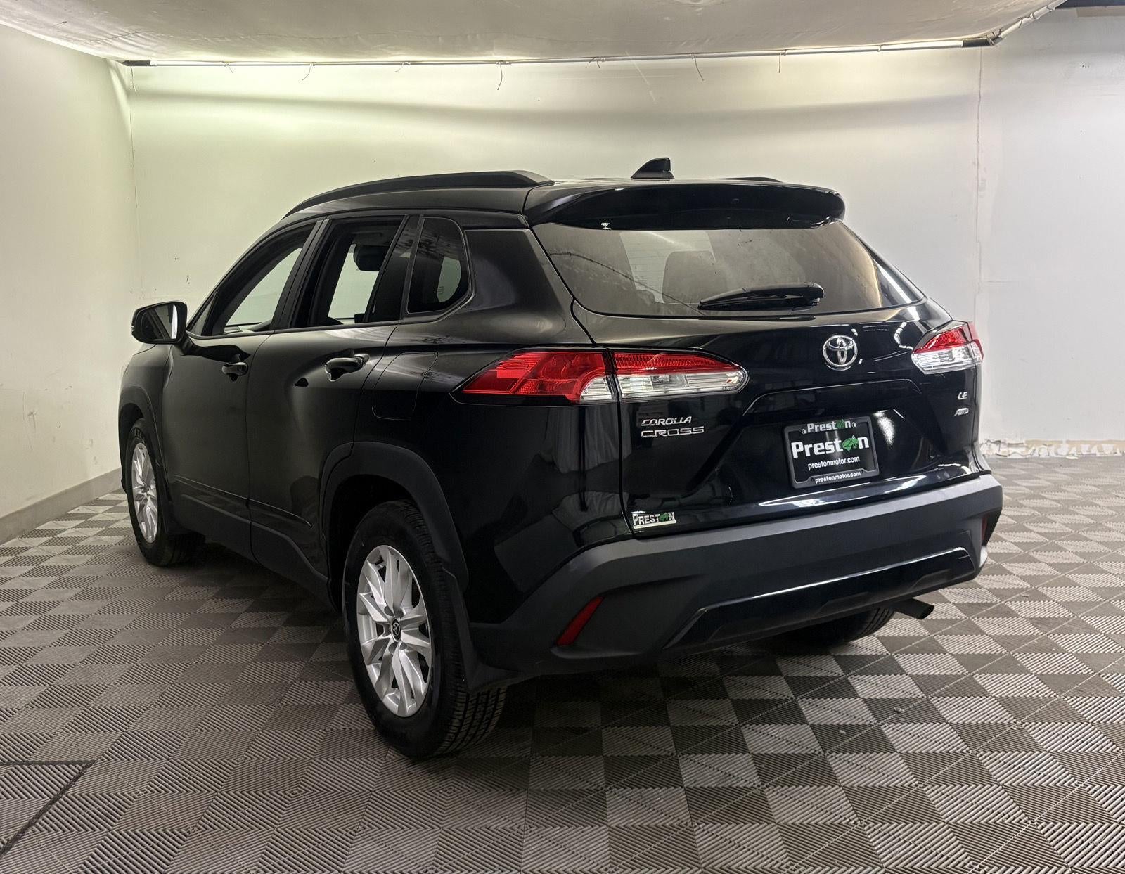 2023 Toyota Corolla Cross LE