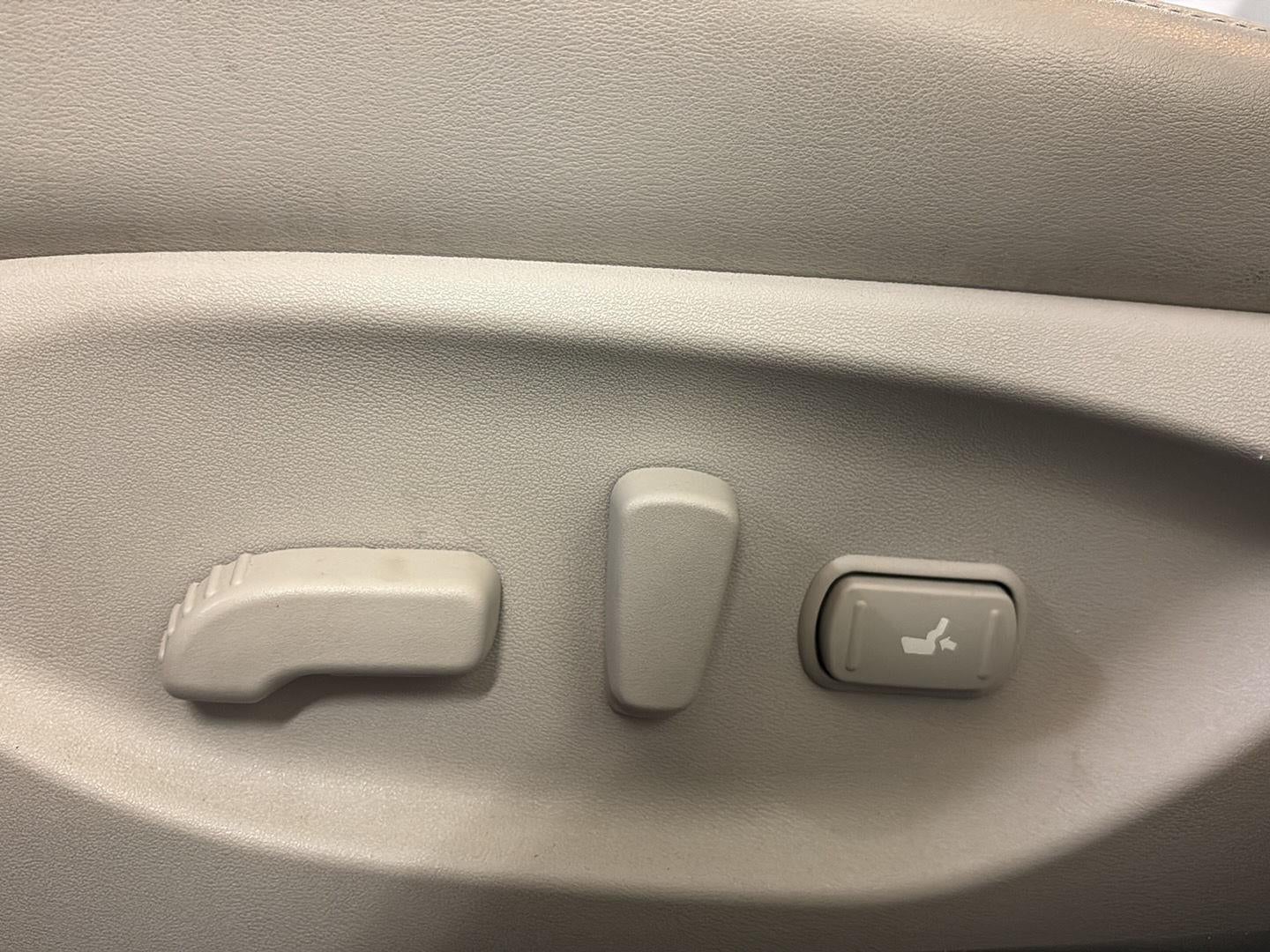 2022 INFINITI Q50 LUXE