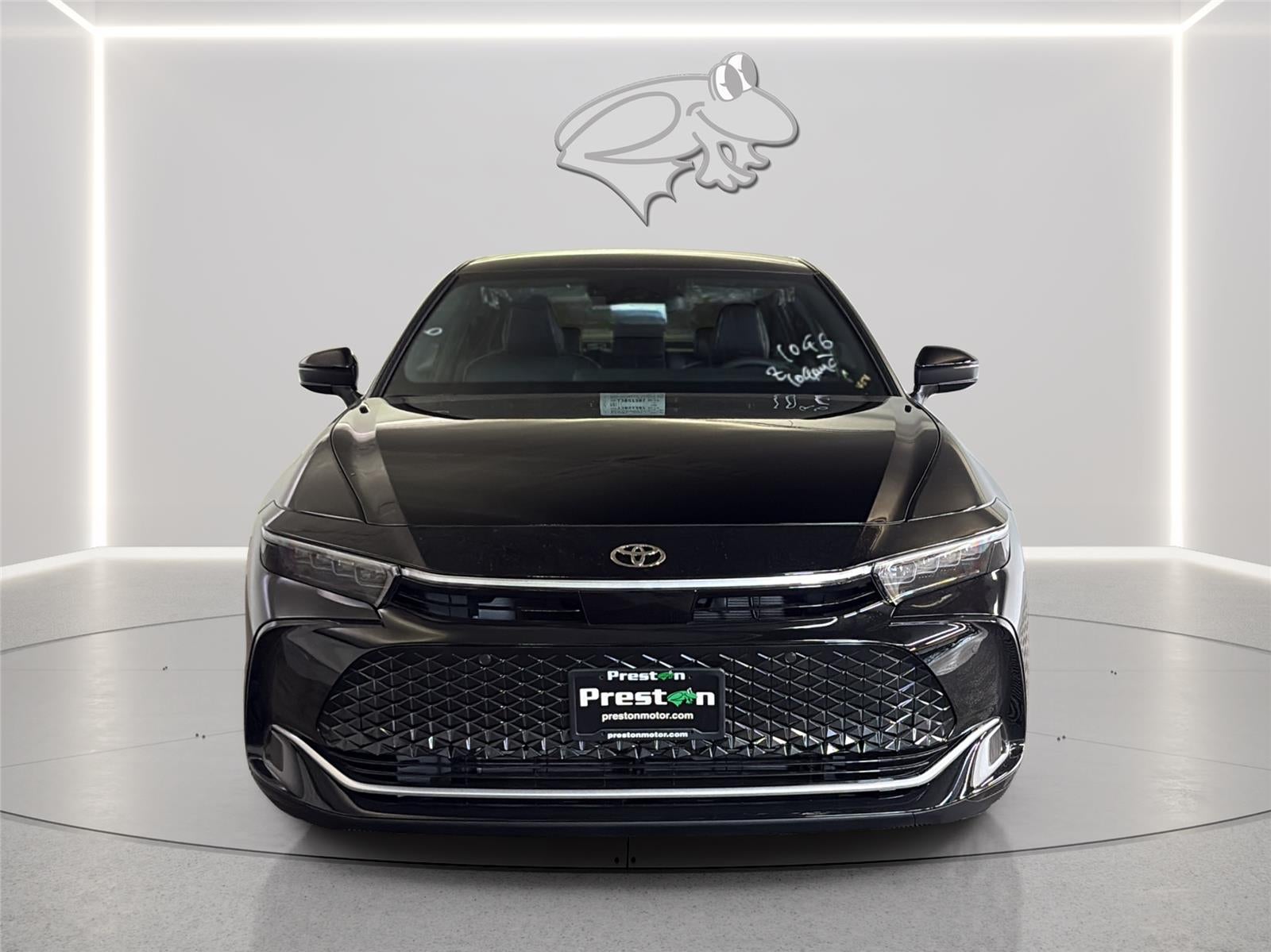 2026 Toyota Toyota Crown Nightshade