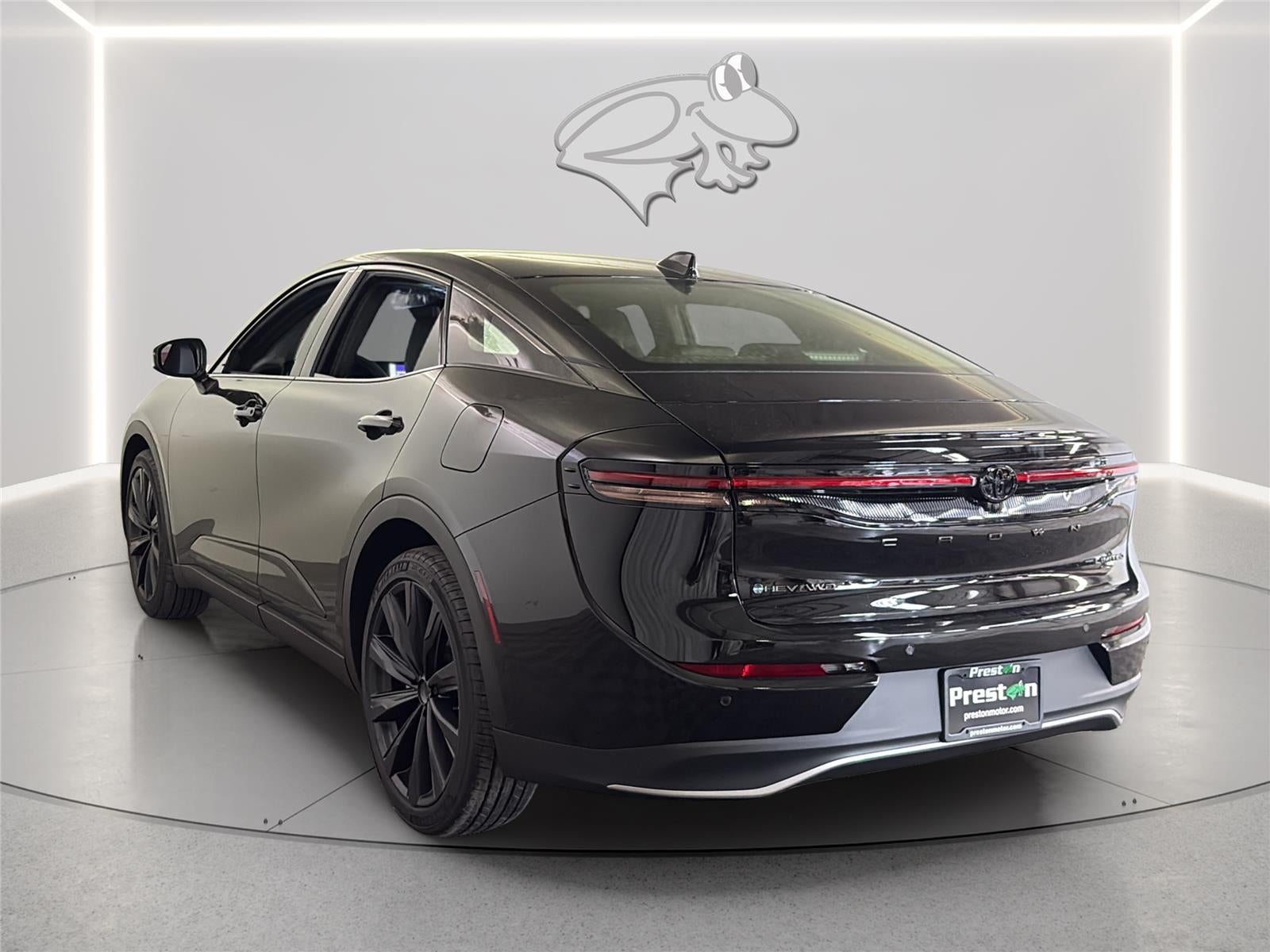 2026 Toyota Toyota Crown Nightshade