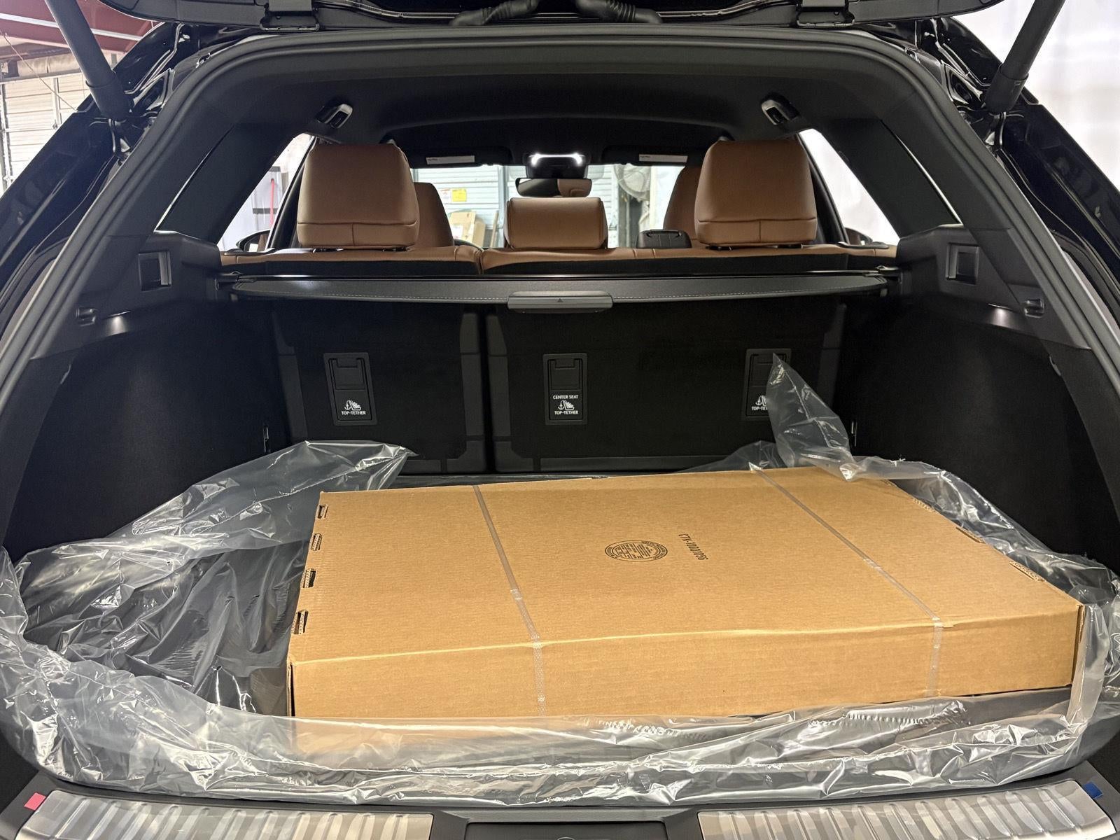 2025 Toyota Toyota Crown Signia XLE