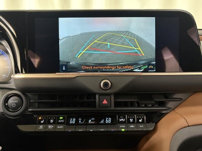 2025 Toyota Toyota Crown Signia XLE