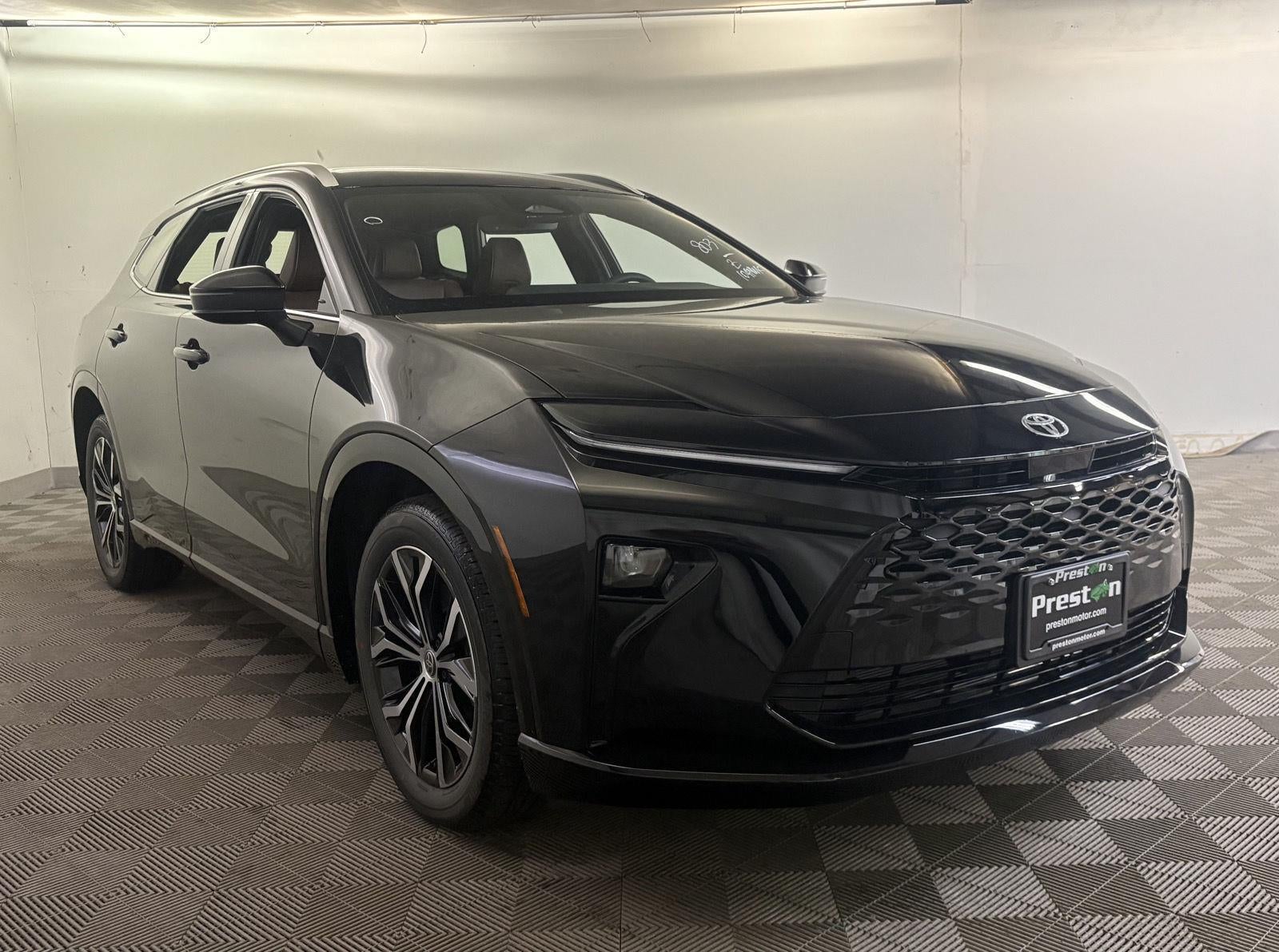 2025 Toyota Toyota Crown Signia XLE