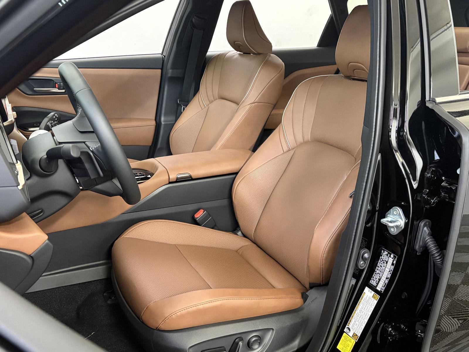 2025 Toyota Toyota Crown Signia XLE