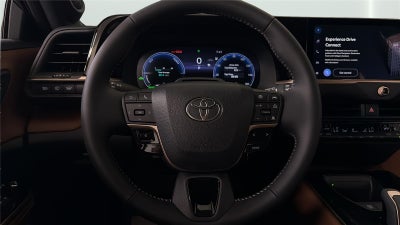 2026 Toyota Toyota Crown Signia Limited