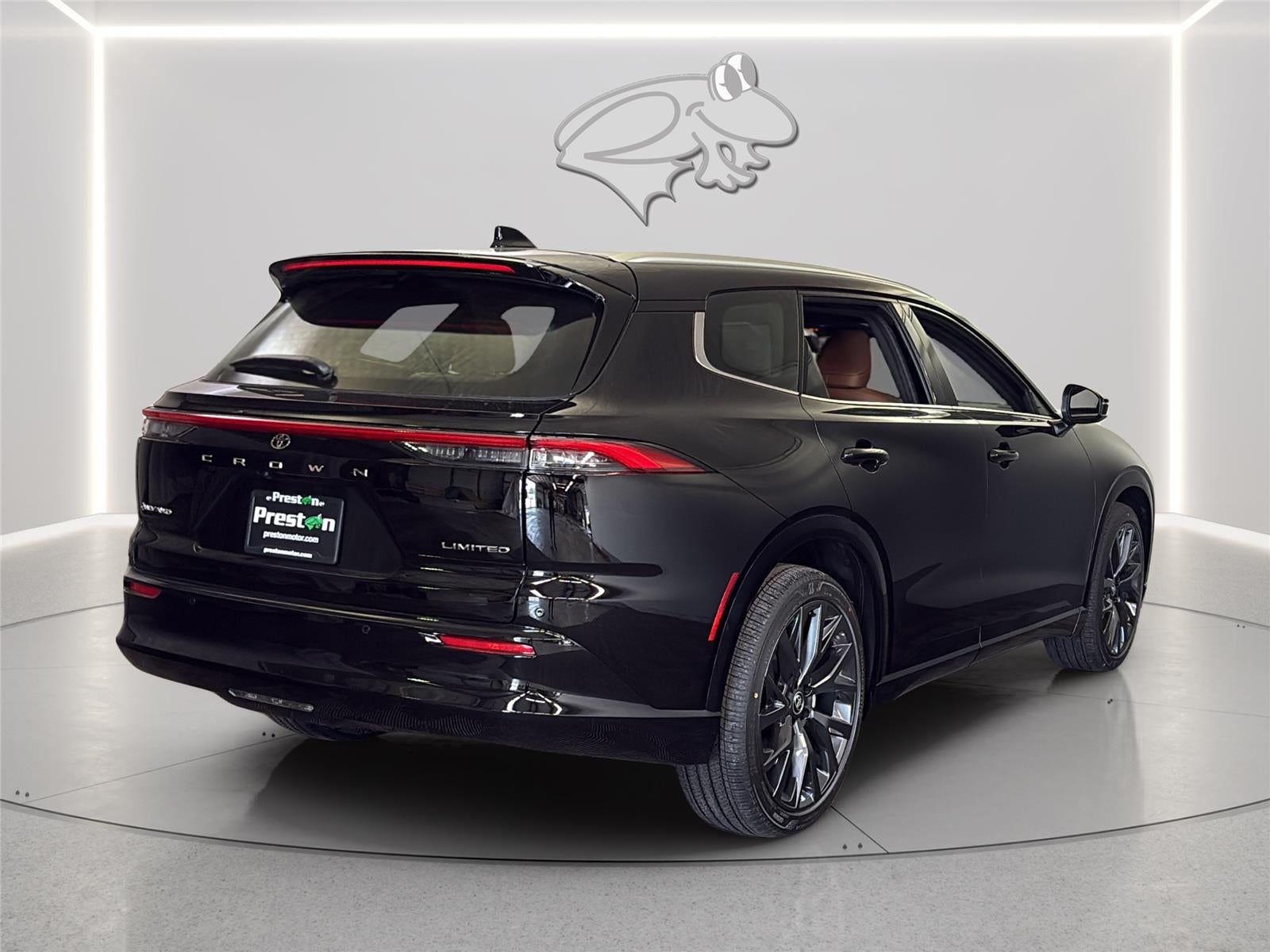 2026 Toyota Toyota Crown Signia Limited