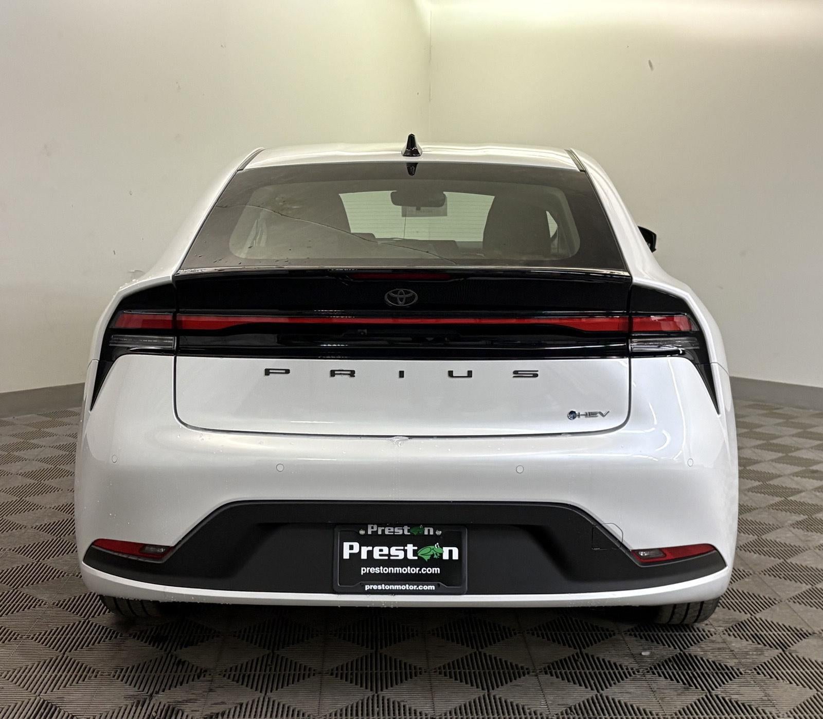 2026 Toyota Prius LE