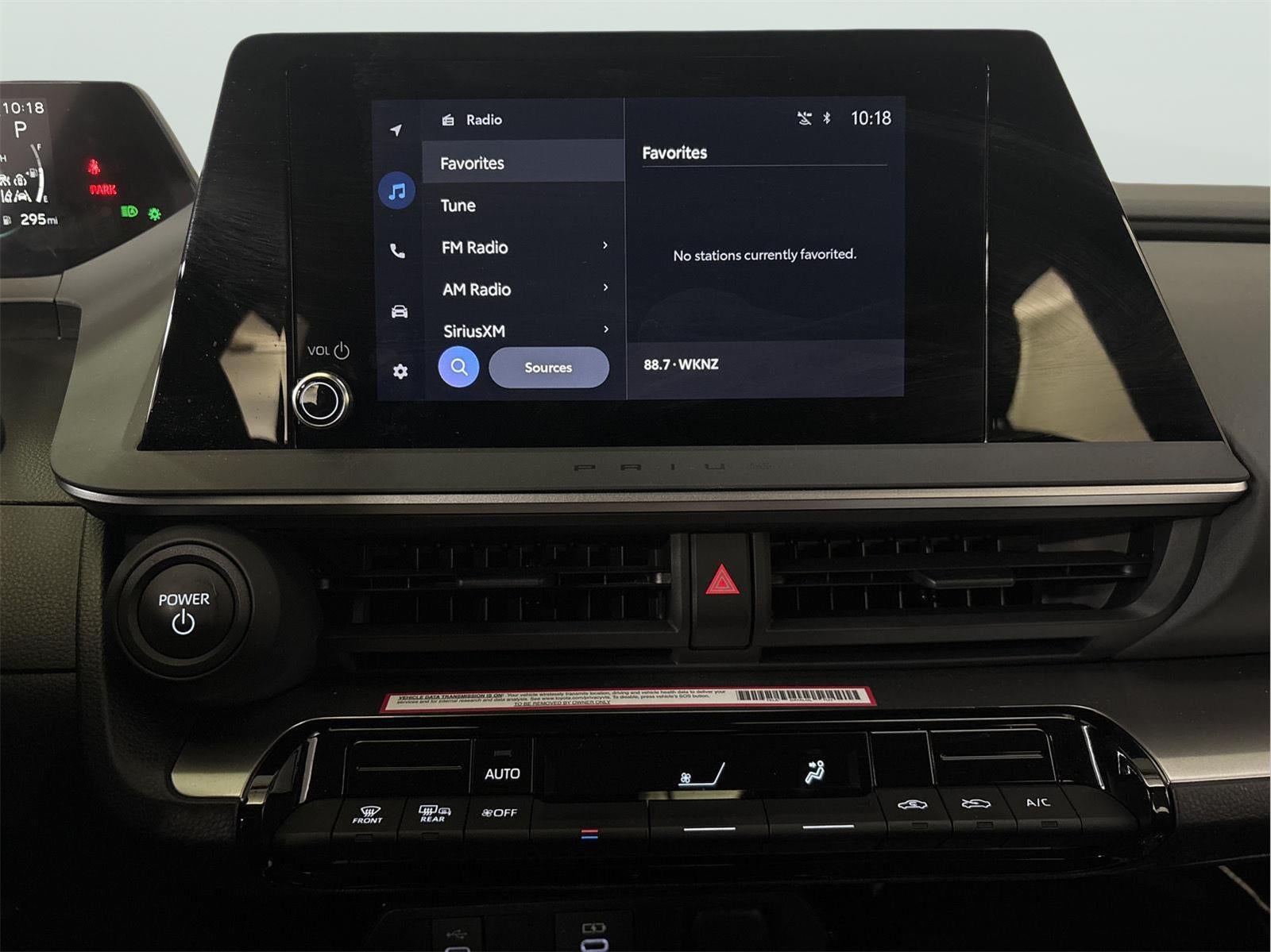 2024 Toyota PRIUS LE