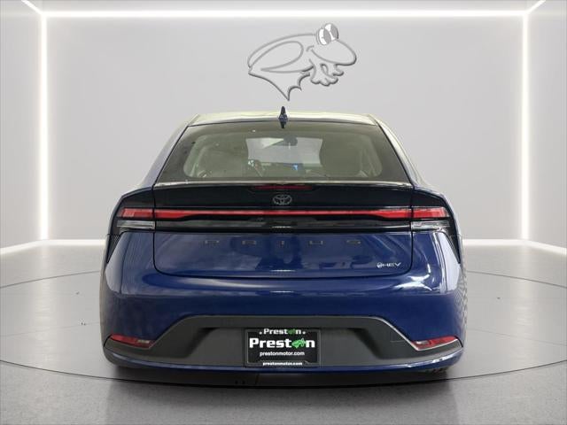 2024 Toyota PRIUS LE