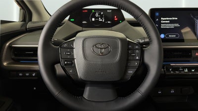 2027 Toyota Prius Xle DG,EE,FE,SR