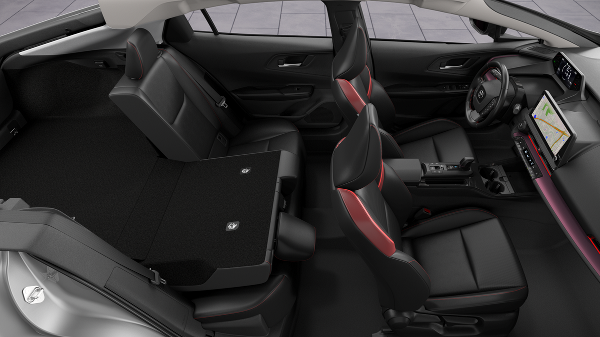 2027 Toyota Prius Plug-in Hybrid XSE