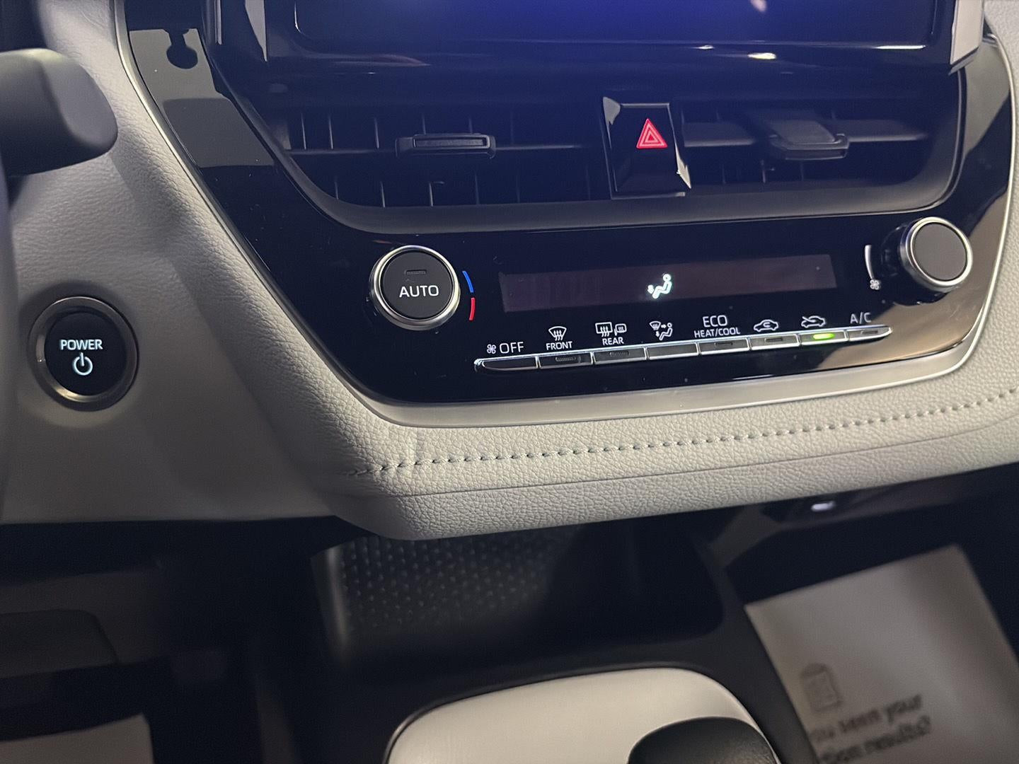 2024 Toyota COROLLA HYBRID Hybrid SE