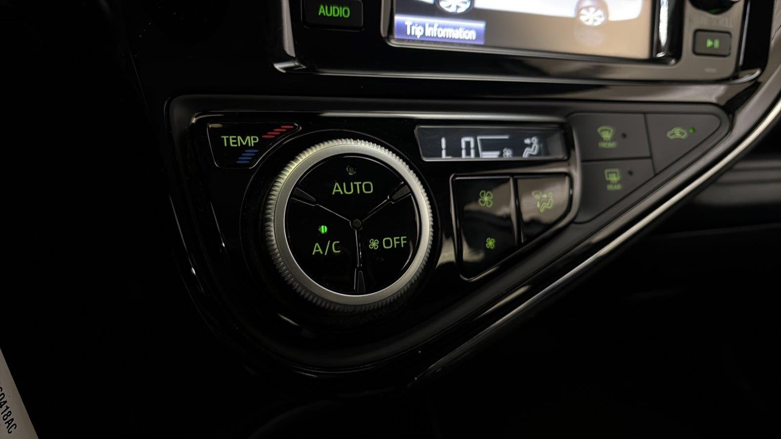 2018 Toyota Prius c Two