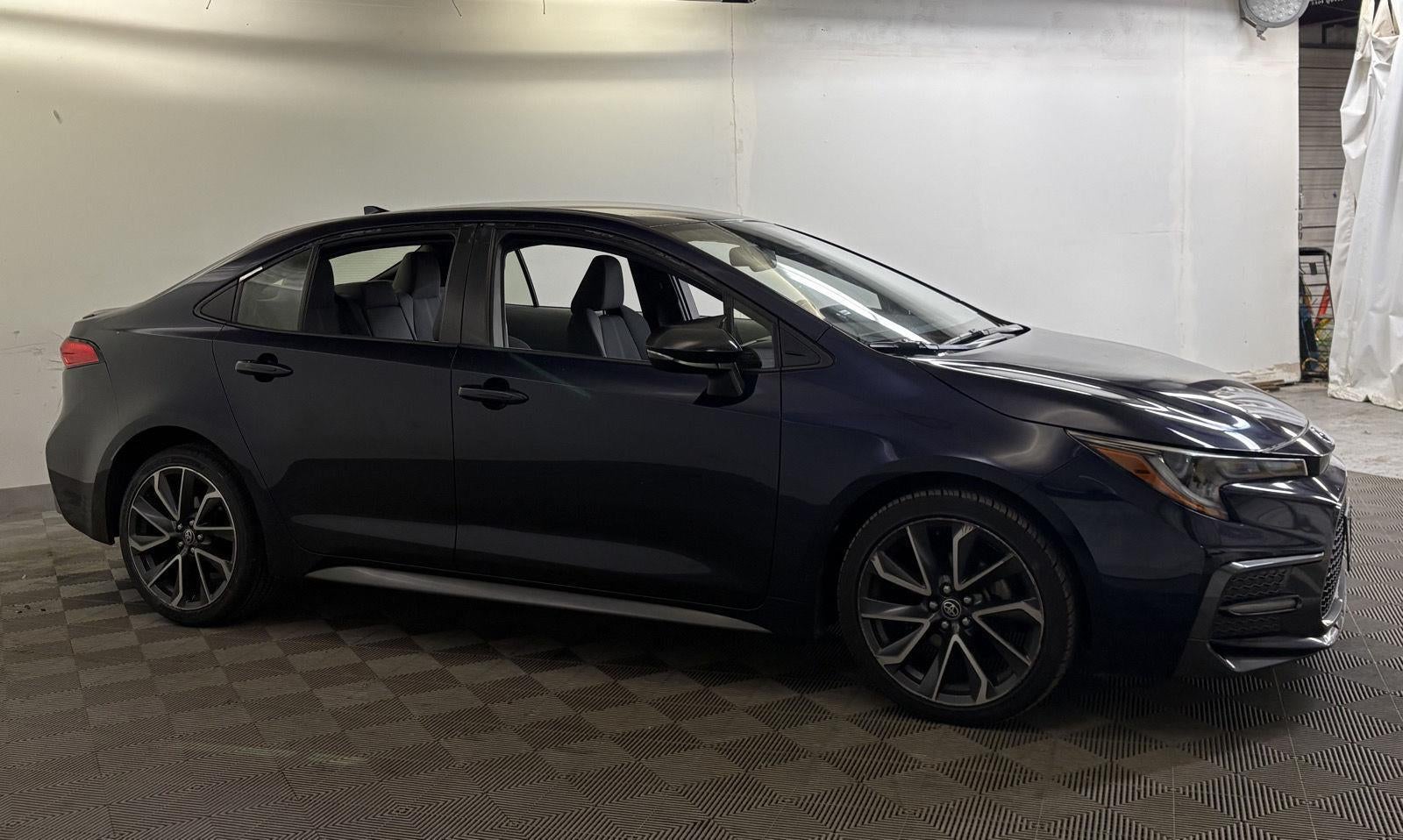 2020 Toyota COROLLA SE