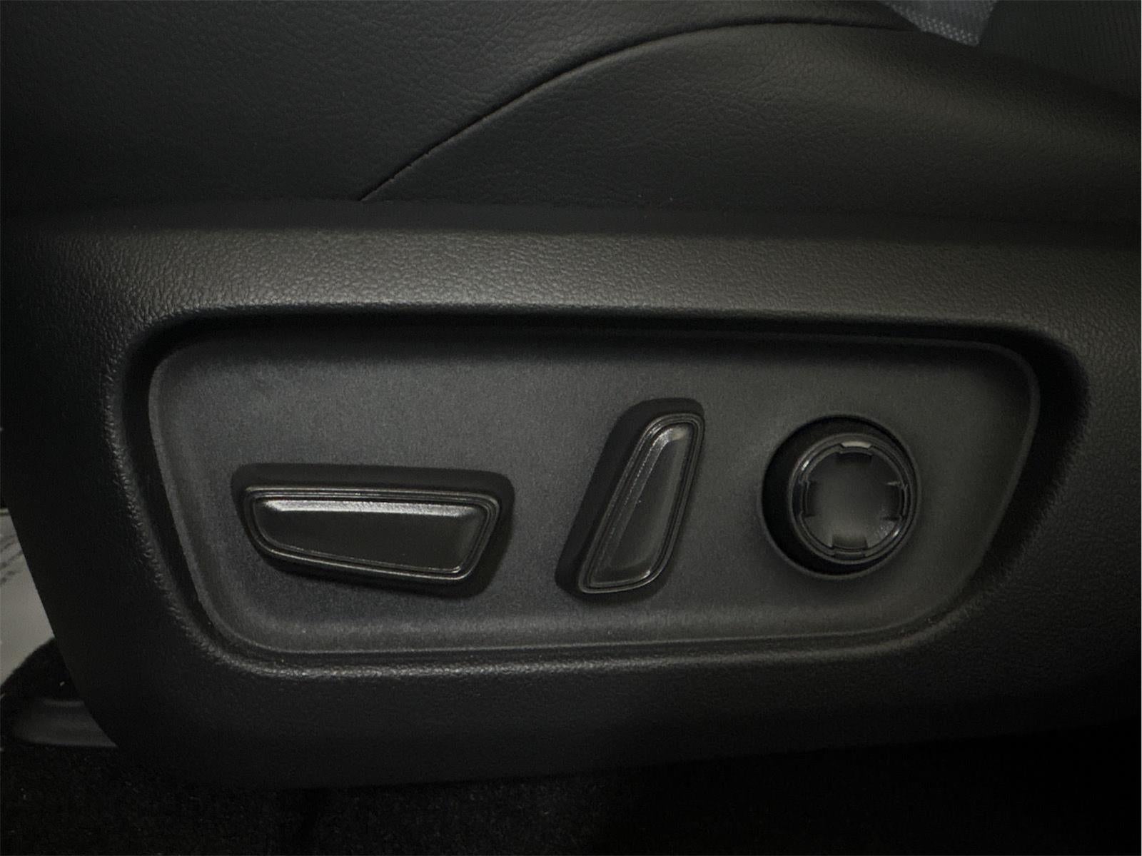 2025 Toyota 4RUNNER TRD Off-Road Premium