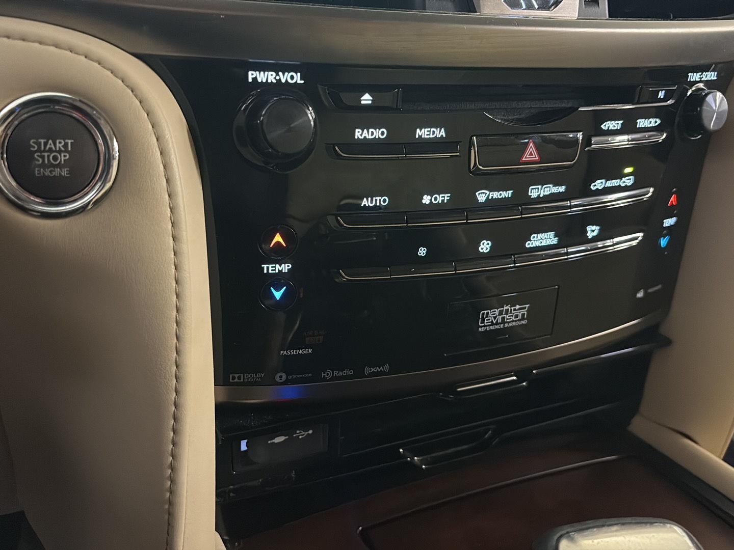 2016 Lexus LX 570 Base