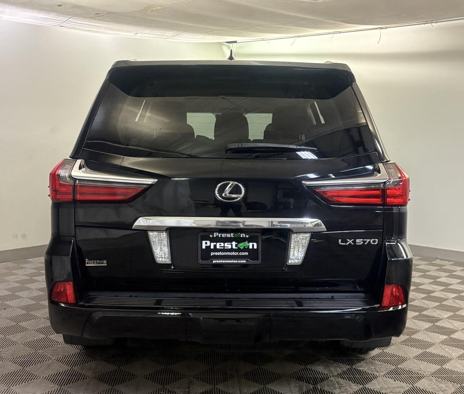 2016 Lexus LX 570 Base