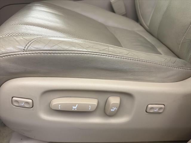 2016 Lexus LX 570 Base