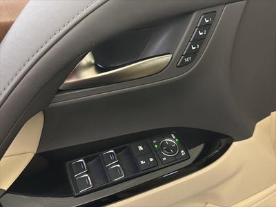 2016 Lexus LX 570 Base