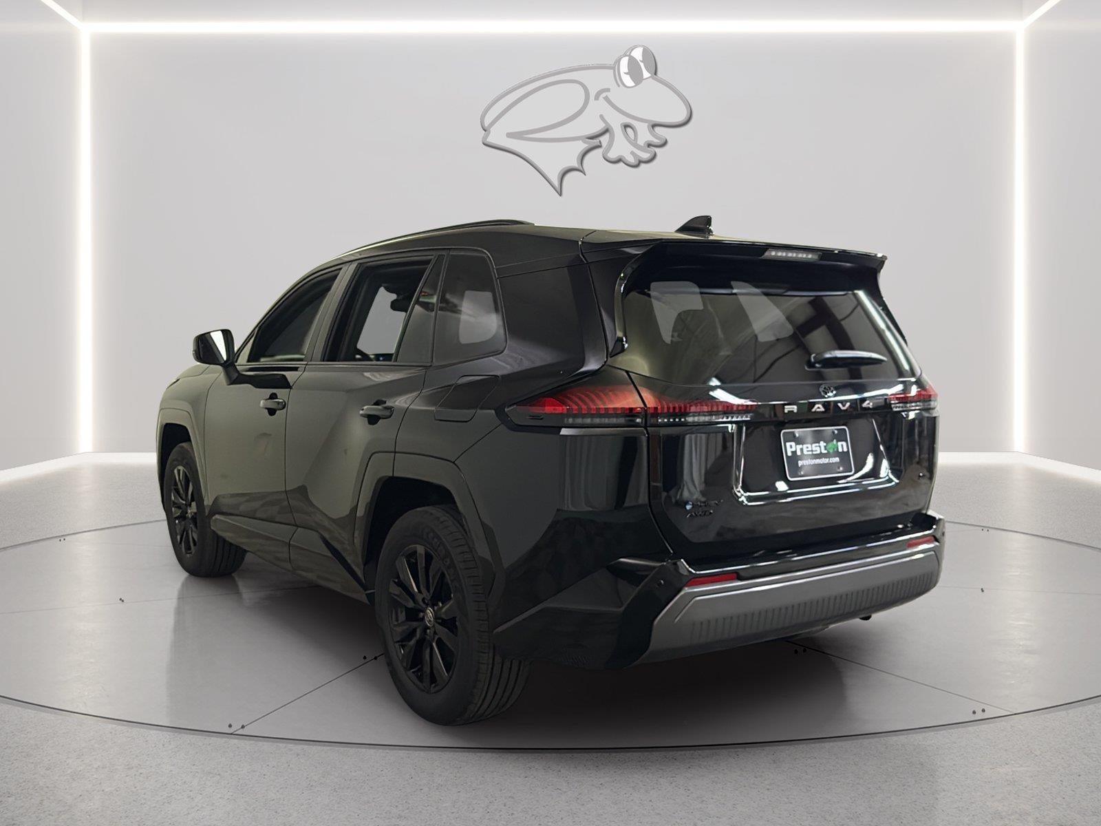 2026 Toyota RAV4 Plug-in Hybrid SE