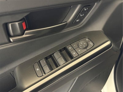 2026 Toyota C-HR XSE