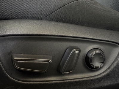 2025 Toyota RAV4 SE AWD SE