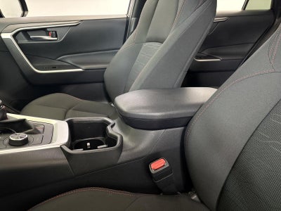 2025 Toyota RAV4 SE AWD SE