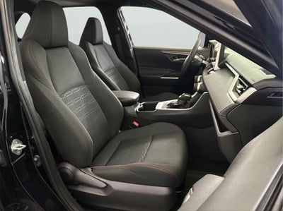 2025 Toyota RAV4 SE AWD SE