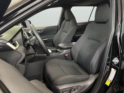 2025 Toyota RAV4 SE AWD SE