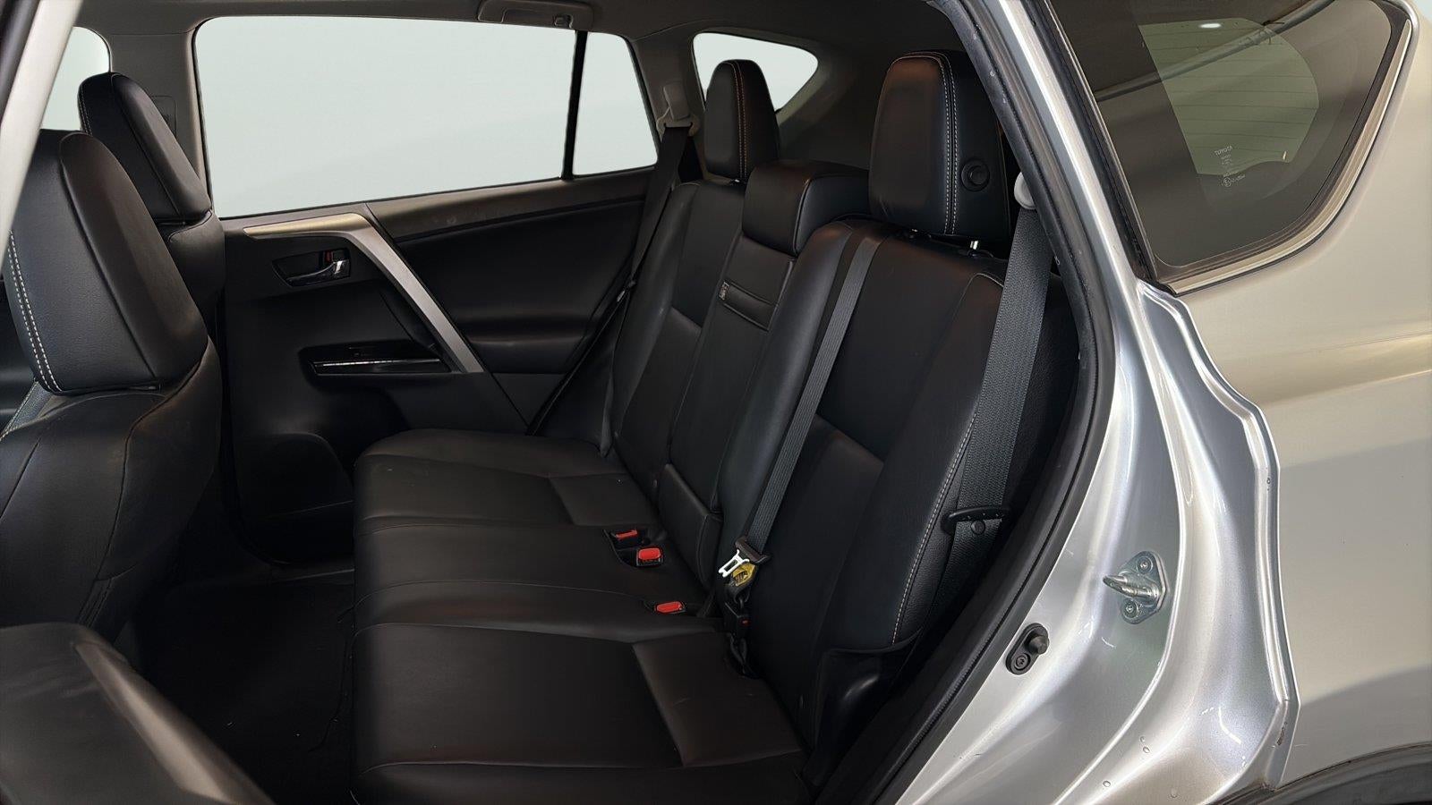 2016 Toyota RAV4 Hybrid Limited