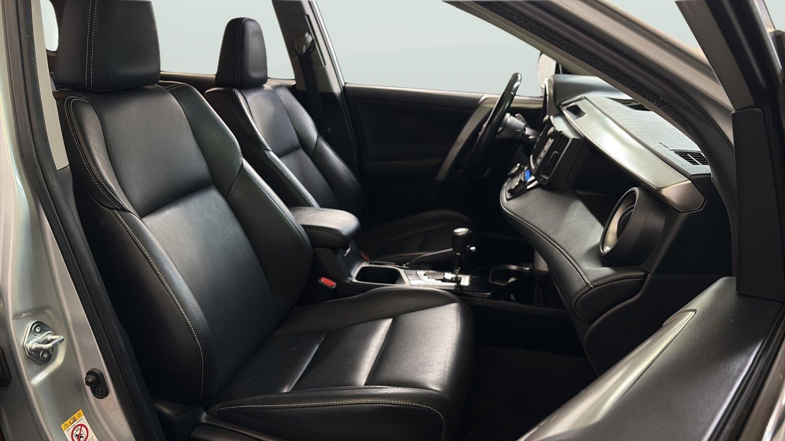 2016 Toyota RAV4 Hybrid Limited