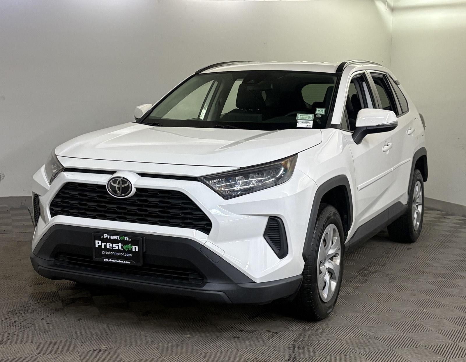 2019 Toyota RAV4 LE