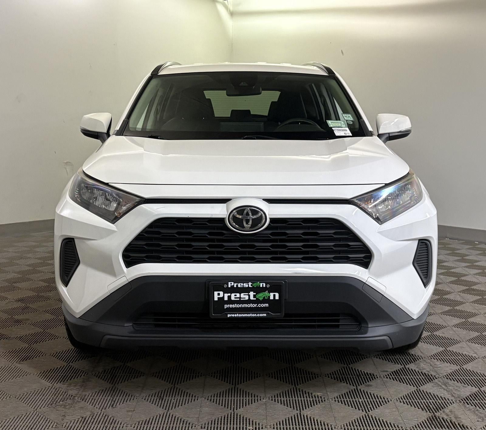 2019 Toyota RAV4 LE