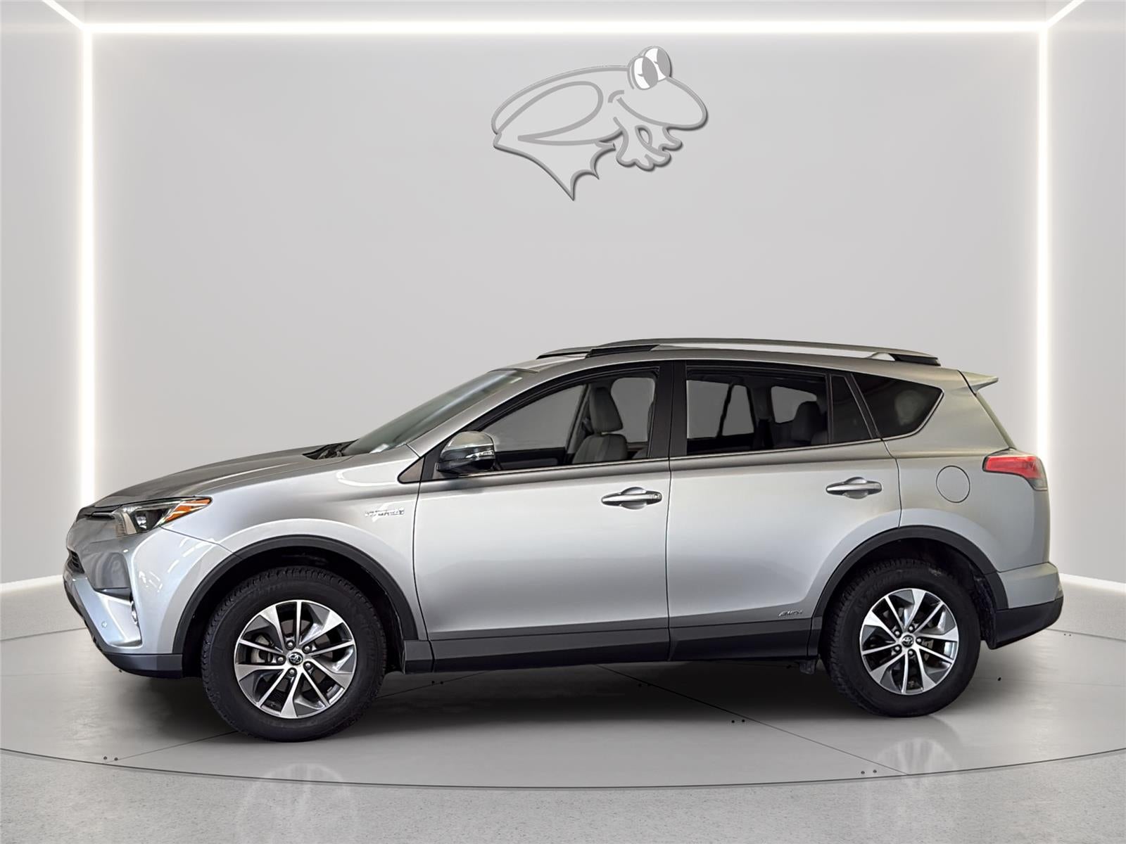 2017 Toyota RAV4 HYBRID XLE