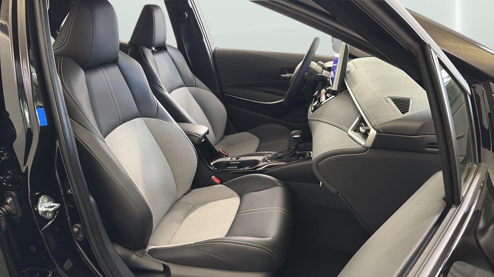 2027 Toyota Corolla Hatchback XSE