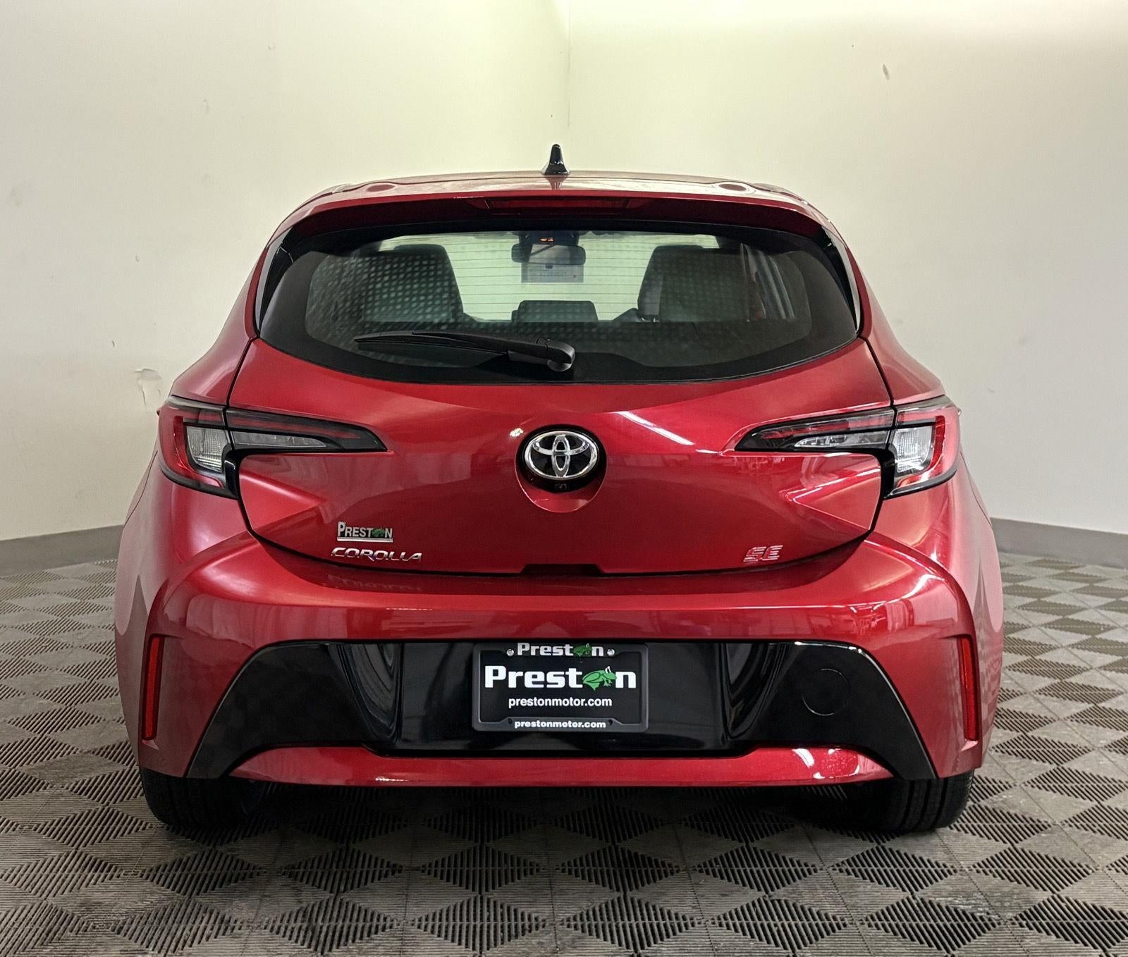2026 Toyota Corolla Hatchback SE
