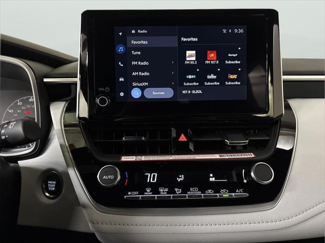 2026 Toyota COROLLA HATCHBACK SE