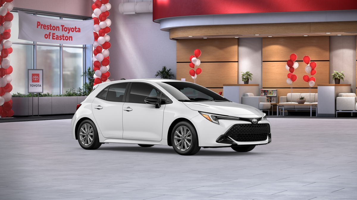 2026 Toyota Corolla Hatchback SE